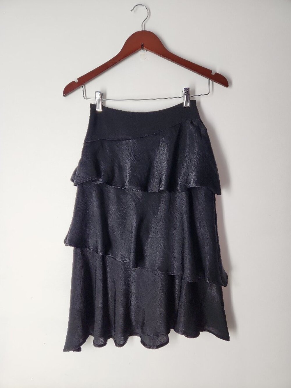 June & Ivy shimmer black tiered ruffle midi skirt asymmetrical hem XS